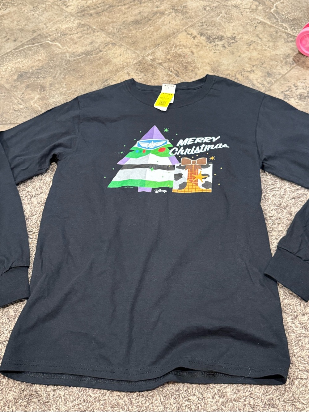 🐻 Disney / Pixar's Toy Story Men's Merry Christmas Long Sleeve Graphic Tee